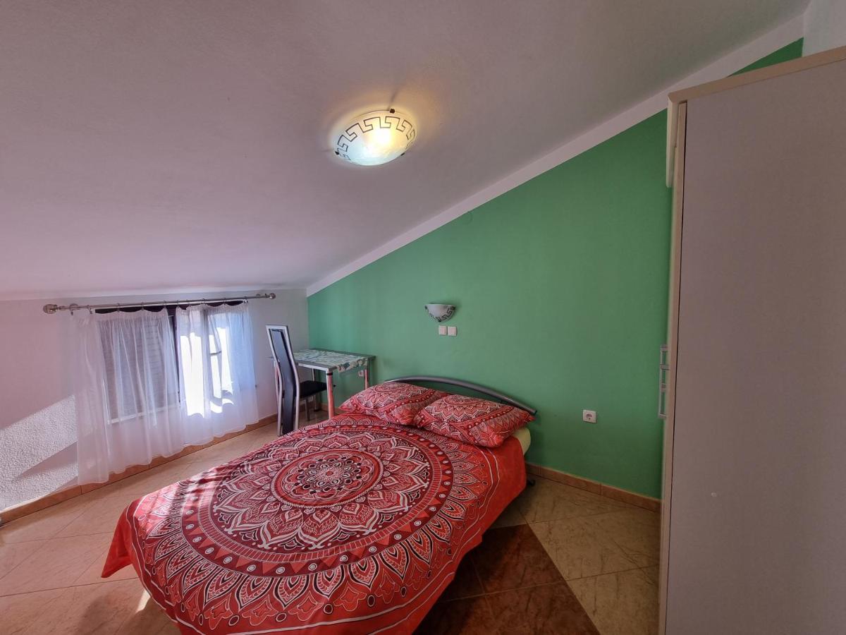 Apartment Grbac Barbat na Rabu Esterno foto
