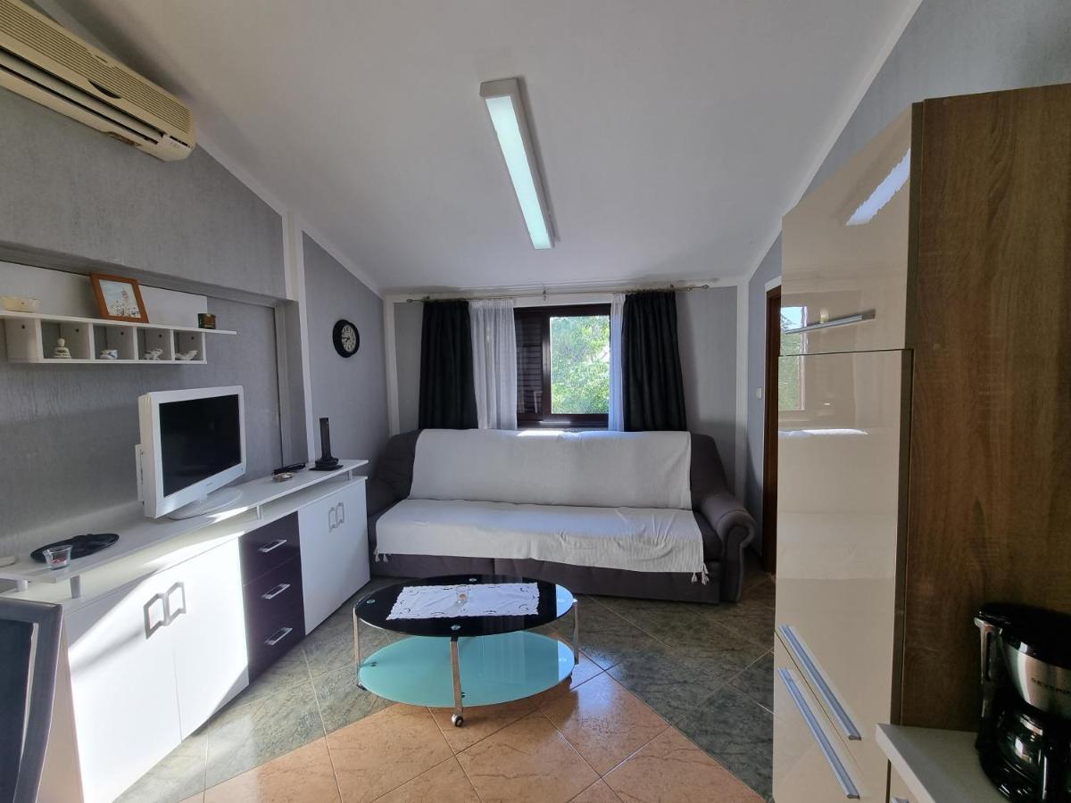 Apartment Grbac Barbat na Rabu Esterno foto