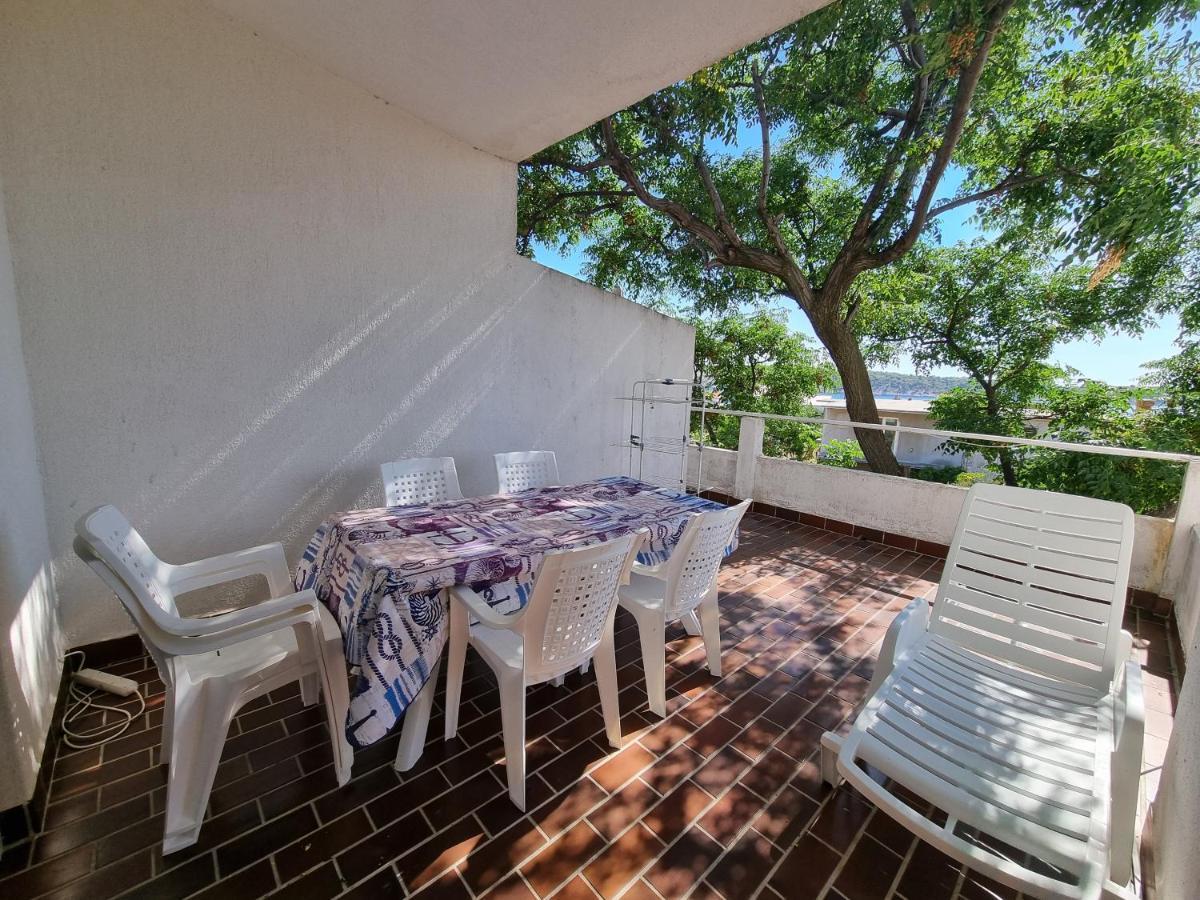 Apartment Grbac Barbat na Rabu Esterno foto